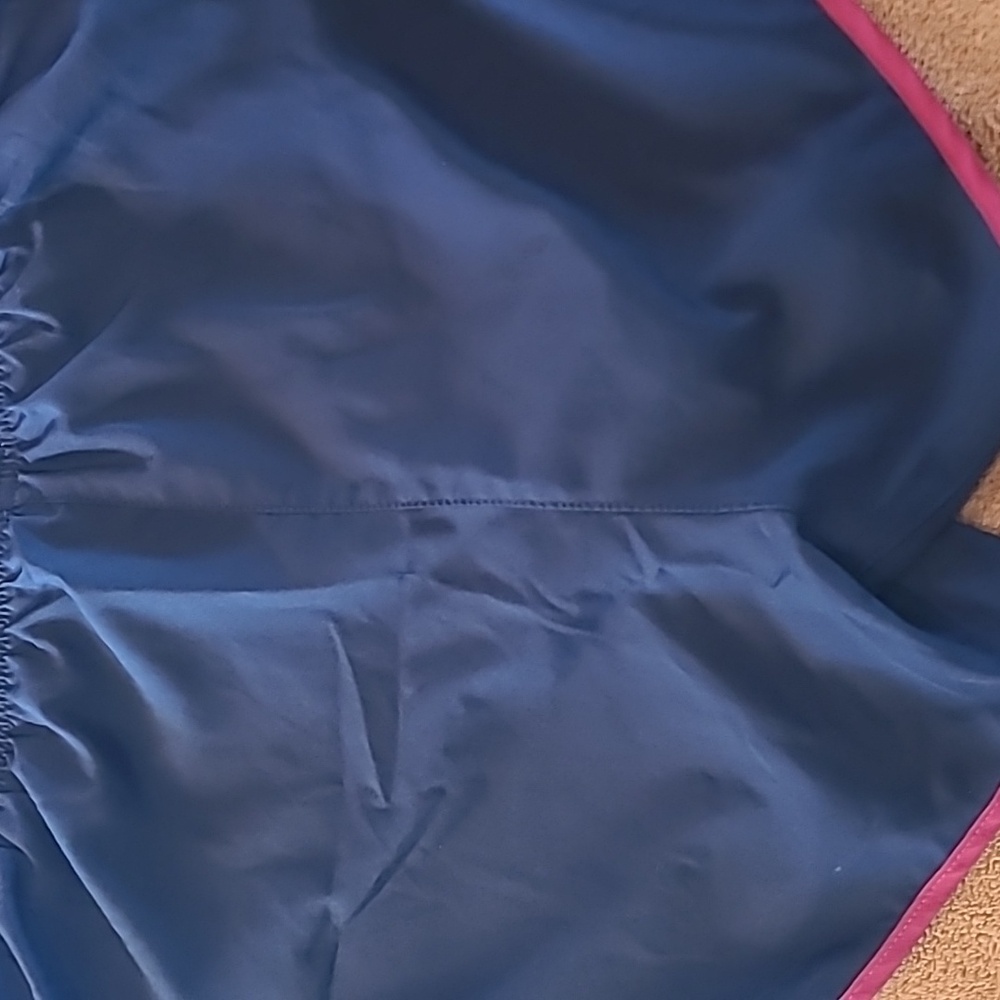 Nike Women's Black and Pink Athletic Shorts - Picture 6 of 6